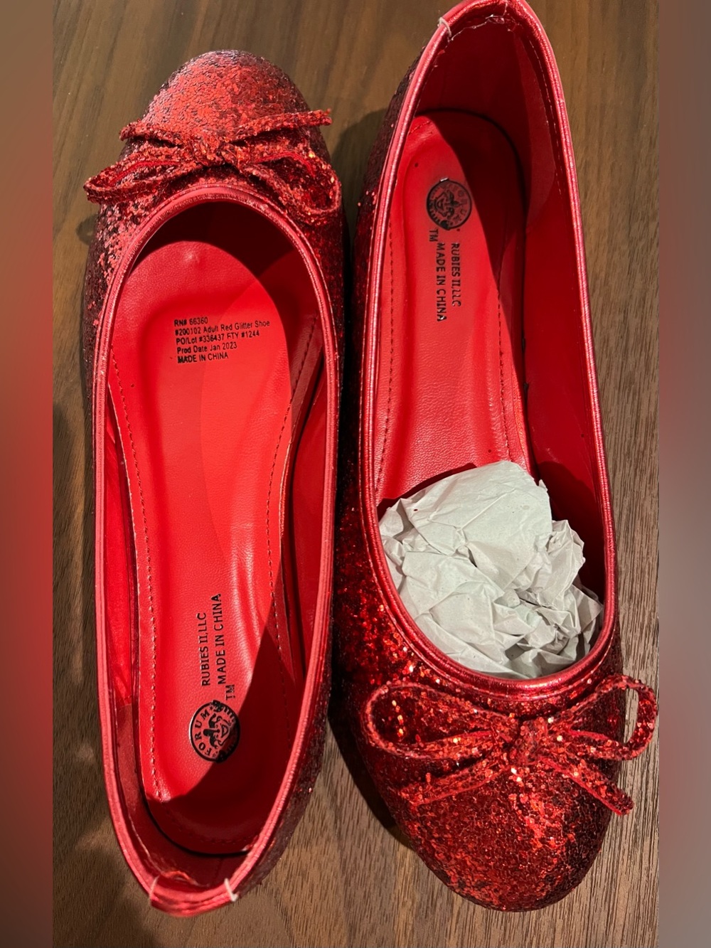 Forum Women’s 8 M New Red Glitter Flats - Sparkle Bow Slip-On